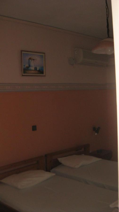 Theodora Aparthotel Makry Gialos  Exterior photo